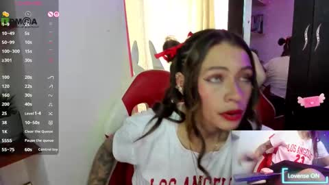 Snapshot of im_yoursweetlisa chatting on 11/18/25, 07:40 Lisa Hyga online show from 11/18/25, 07:40