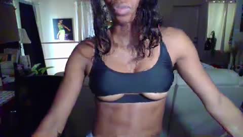 Snapshot of iman_love chatting on 01/31/25, 07:08 iman_love online show from 01/31/25, 07:08