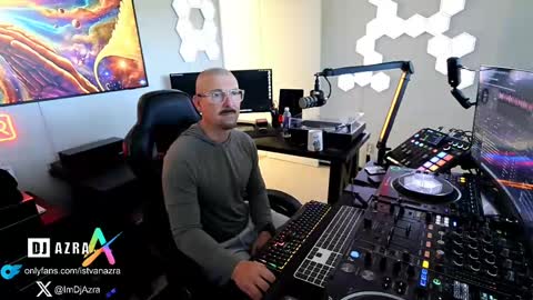 DJ Azra online show from 02/17/25, 04:48