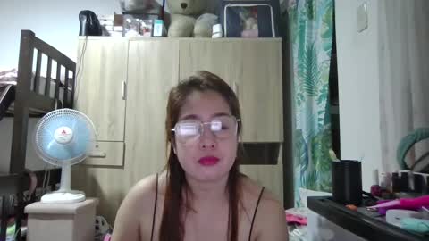 Snapshot of immaculate02 chatting on 12/02/24, 04:53 Immaculate02 online show from 12/02/24, 04:53