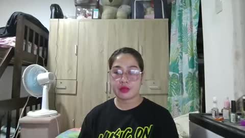 Snapshot of immaculate02 chatting on 01/06/25, 02:47 Immaculate02 online show from 01/06/25, 02:47