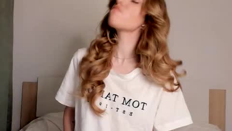 my name Imo  Fansly  online show from 03/04/25, 12:18