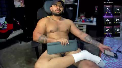 Snapshot of imperion_king chatting on 11/05/25, 02:11 Imperion King online show from 11/05/25, 02:11