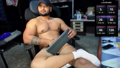 Snapshot of imperion_king chatting on 11/20/25, 02:01 Imperion King online show from 11/20/25, 02:01