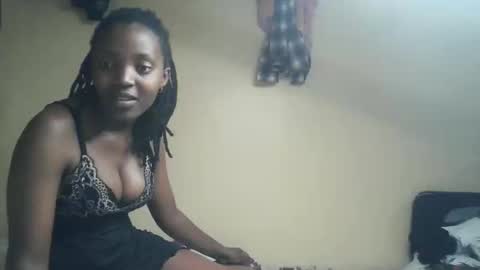 Snapshot of imyour_girl chatting on 10/10/25, 10:47 Im sonny online show from 10/10/25, 10:47