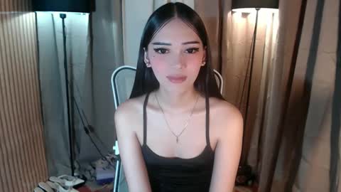 Snapshot of imyourlegalbaby chatting on 11/09/25, 09:51 Aki online show from 11/09/25, 09:51