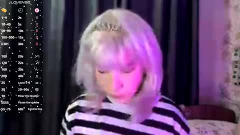 Snapshot of inaguebert chatting on 11/09/25, 07:01 Lola online show from 11/09/25, 07:01