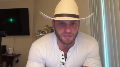 Inmate1993 online show from 10/27/25, 03:38