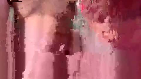 Snapshot of incredablejohnson chatting on 12/26/24, 12:49 incredablejohnson online show from 12/26/24, 12:49