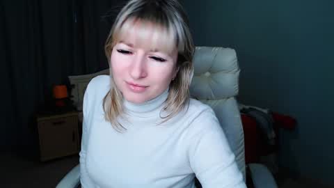 Snapshot of incredible_ariela chatting on 02/04/25, 11:49 incredible_ariela online show from 02/04/25, 11:49