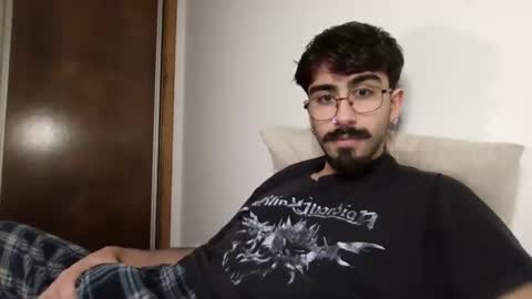 Snapshot of incubusszz chatting on 01/03/25, 04:11 incubus online show from 01/03/25, 04:11