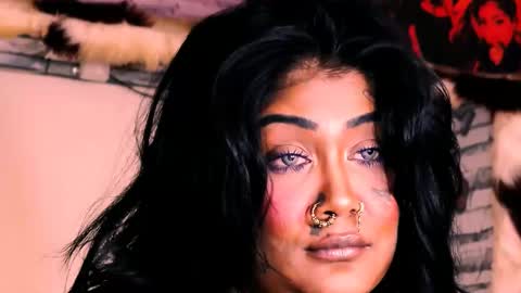 Snapshot of indian_dreamgirl chatting on 09/21/25, 12:18 Bella Ambrosia online show from 09/21/25, 12:18