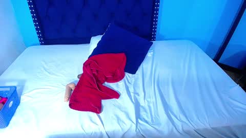 indian_whore18 online show from 01/15/25, 04:57