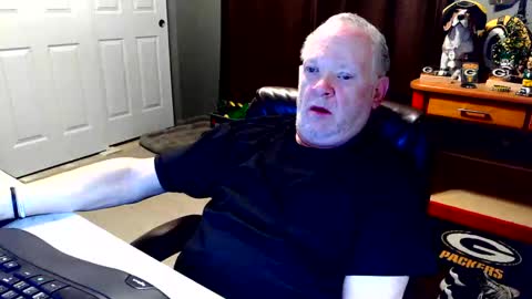 Papa online show from 11/23/25, 10:59