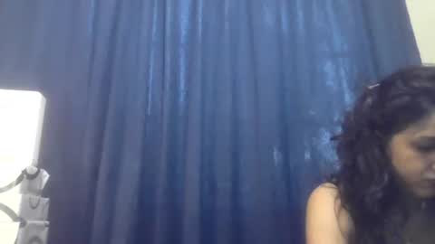 indiancutiexo online show from 10/23/25, 04:06
