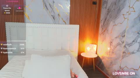 LITTLE AINHOA  online show from 12/12/24, 09:04