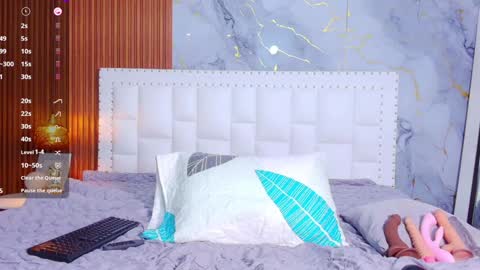 LITTLE AINHOA  online show from 02/03/25, 10:32