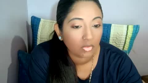 Indianpalgal69 online show from 11/20/25, 01:17