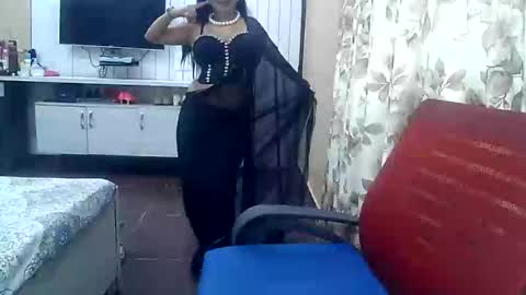 Radha online show from 10/18/25, 06:08