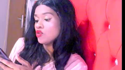 Snapshot of indianrose4u7 chatting on 11/30/25, 09:19 indianrose4u7 online show from 11/30/25, 09:19