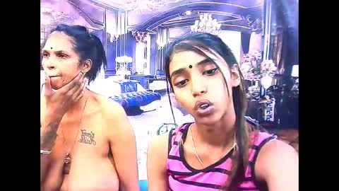 indiansexyslender4u2luv online show from 10/31/25, 05:52