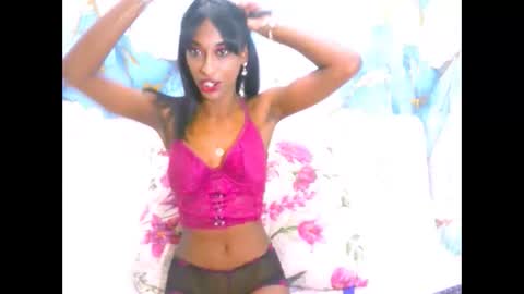 Snapshot of indiansunglaze4u69 chatting on 09/13/25, 05:13 indiansunglaze4u69 online show from 09/13/25, 05:13
