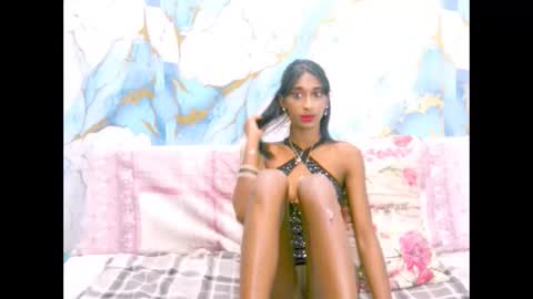 Snapshot of indiansunglaze4u69 chatting on 09/18/25, 11:29 indiansunglaze4u69 online show from 09/18/25, 11:29