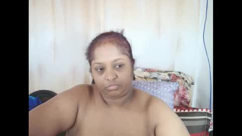 Snapshot of indiantasha chatting on 12/13/24, 02:27 indiantasha online show from 12/13/24, 02:27