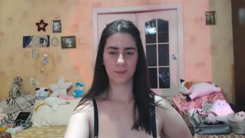 Snapshot of inelika chatting on 01/05/25, 05:41 Inna online show from 01/05/25, 05:41