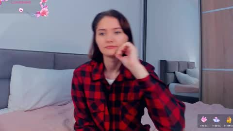 Kira online show from 09/30/25, 04:50