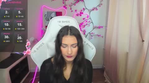 Adel online show from 12/05/25, 06:33