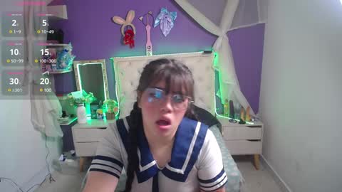 Snapshot of ingrid_casas chatting on 01/31/25, 03:41 Ingrid petite online show from 01/31/25, 03:41