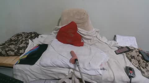 Snapshot of ink_brunette chatting on 01/19/25, 11:32 ink brunette online show from 01/19/25, 11:32