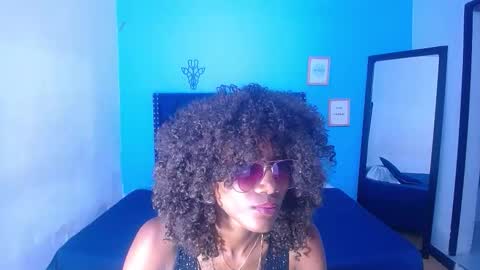 innocent_sexybaby online show from 10/24/25, 09:22