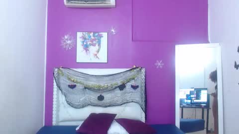 innocent_sexybaby online show from 11/05/25, 08:53