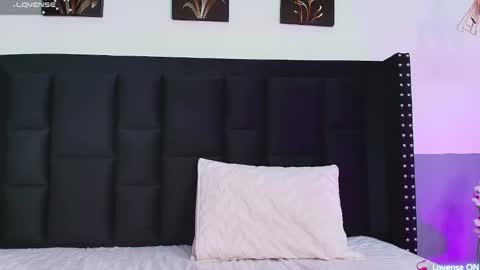 SELENA  online show from 12/25/24, 03:17