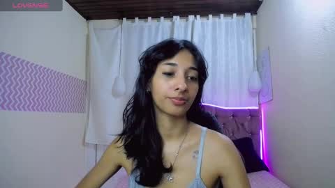 Snapshot of inocent_luna chatting on 12/06/24, 01:00 Luna moon online show from 12/06/24, 01:00