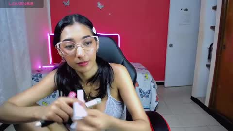 Snapshot of inocent_luna chatting on 03/01/25, 05:52 Luna moon online show from 03/01/25, 05:52