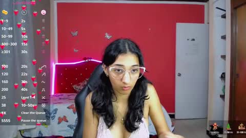 Snapshot of inocent_luna chatting on 03/06/25, 10:52 Luna moon online show from 03/06/25, 10:52