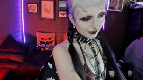   SANIA  online show from 10/14/25, 04:52