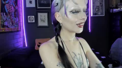   SANIA  online show from 11/04/25, 05:45