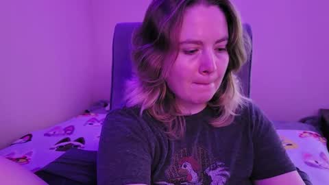 Faye online show from 10/26/25, 08:53