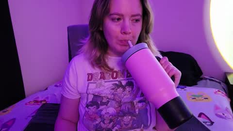 Faye online show from 11/25/25, 02:33