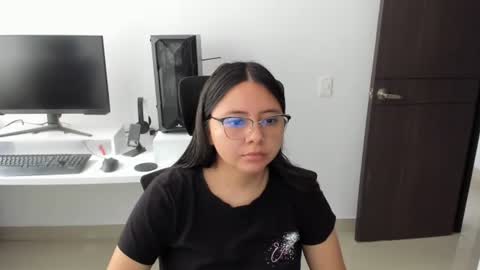 Iris 3 online show from 10/15/25, 06:08