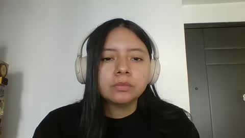 Iris 3 online show from 10/28/25, 03:04