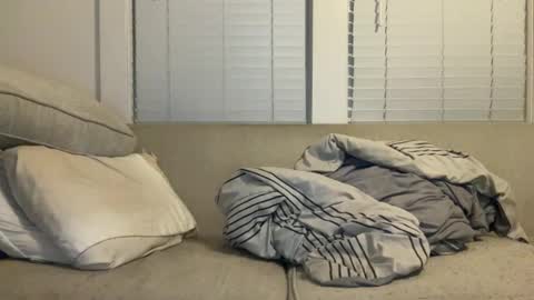 inthenude1 online show from 11/16/25, 02:06