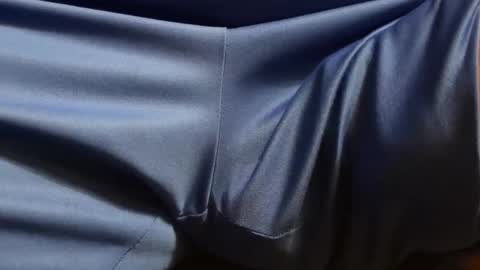 intressiert online show from 09/27/25, 08:14