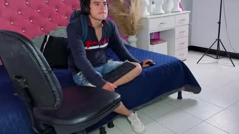 invincible200 online show from 10/05/25, 02:04