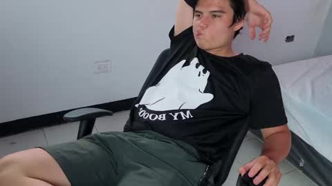 invincible200 online show from 10/31/25, 01:45