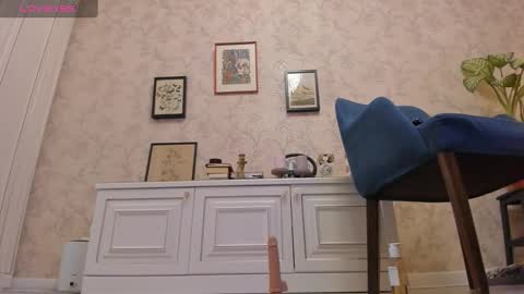 Snapshot of iolantthe chatting on 02/12/25, 11:51 Iolanthe online show from 02/12/25, 11:51